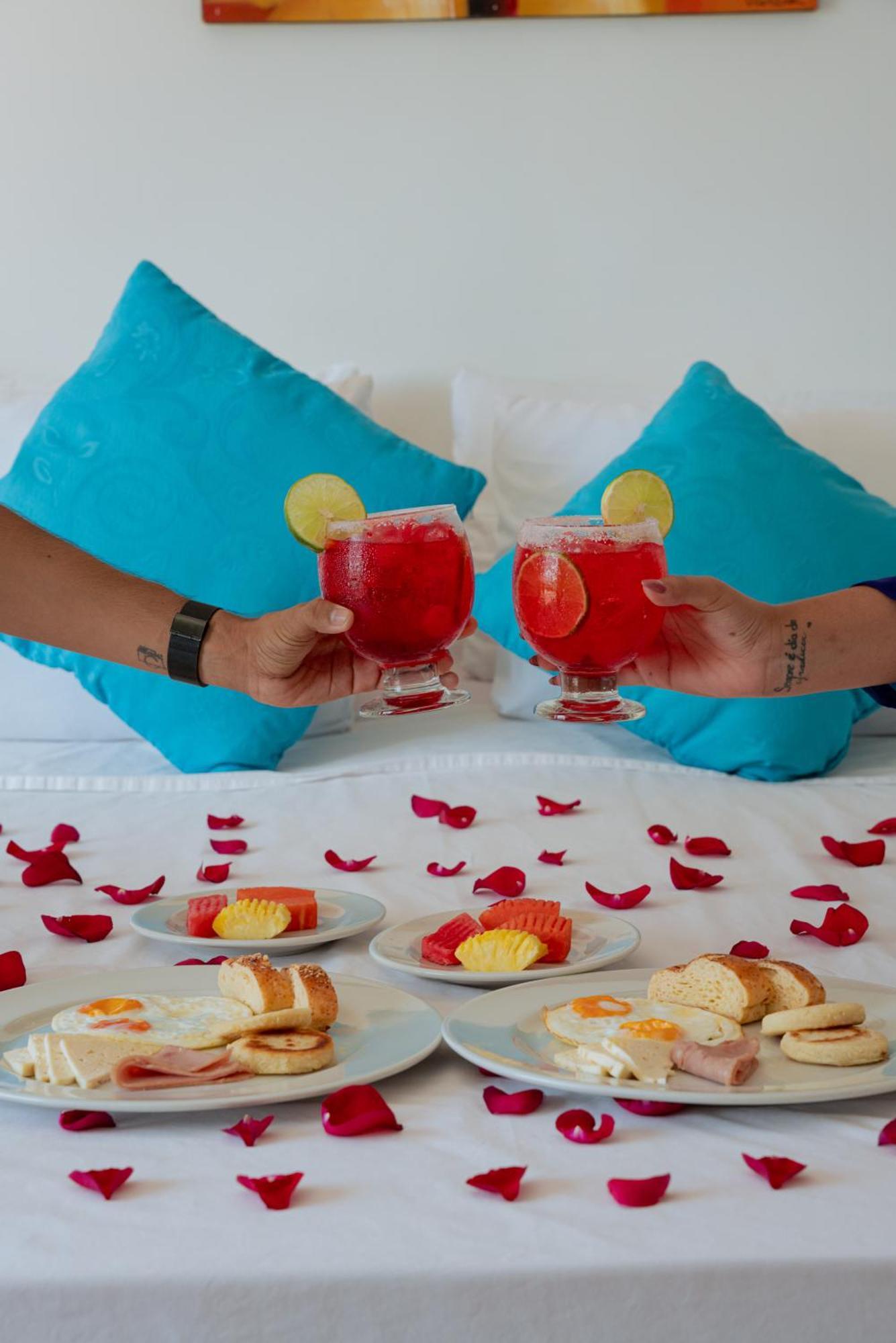 Sanha Hotel