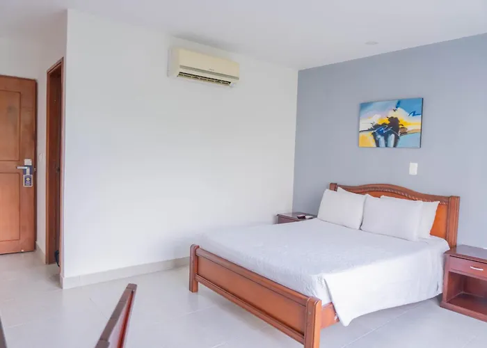 Sanha Plus Hotel