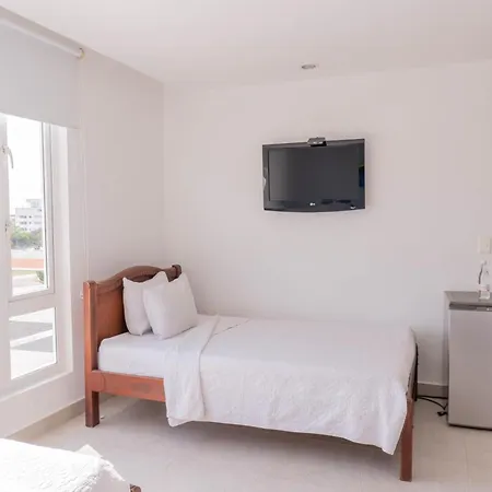 Sanha Plus Hotel Santa Marta  Exterior photo
